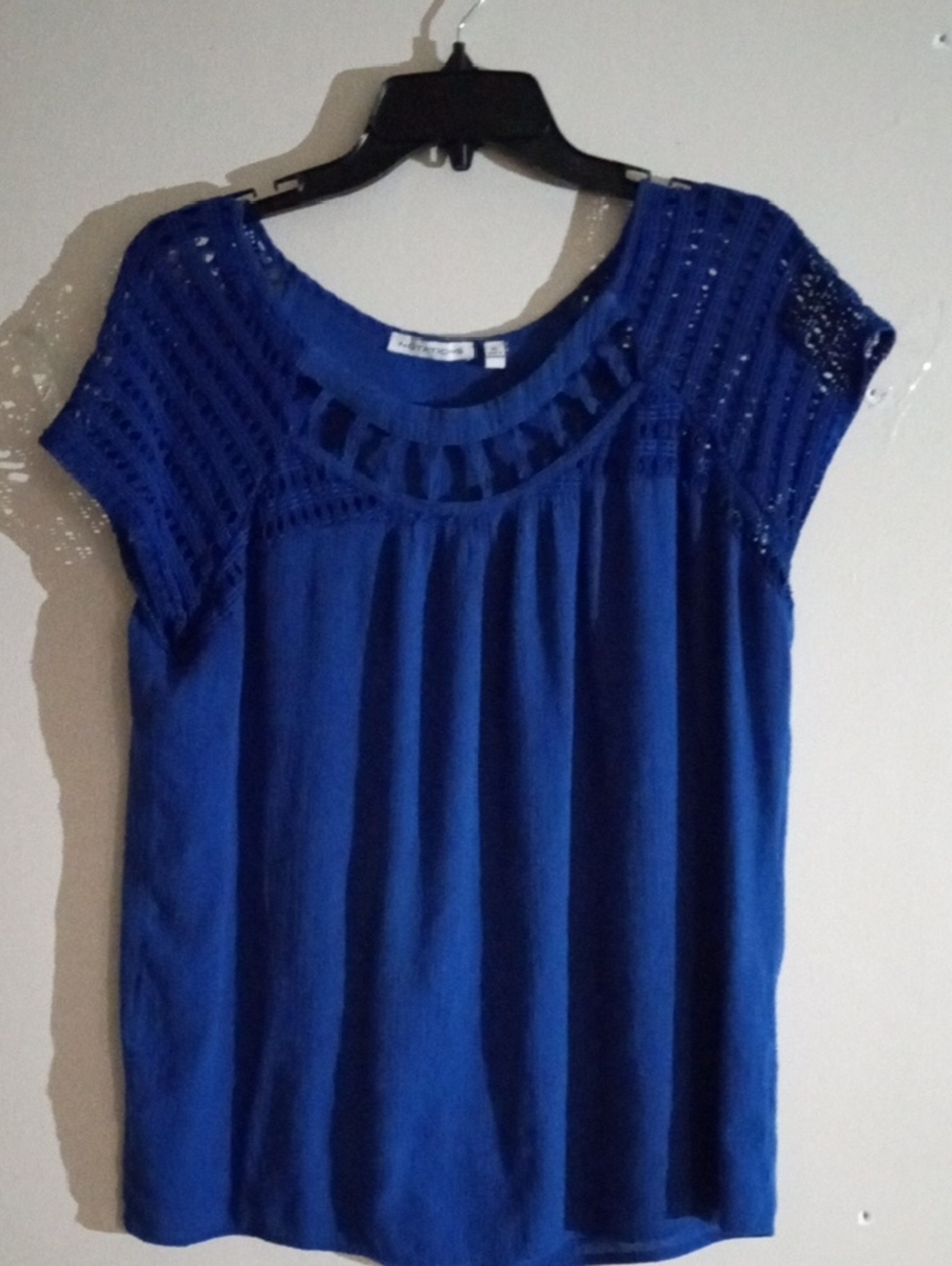 Notations Royal Blue Crochet-Yoke Short Sleeve Women's Top XL